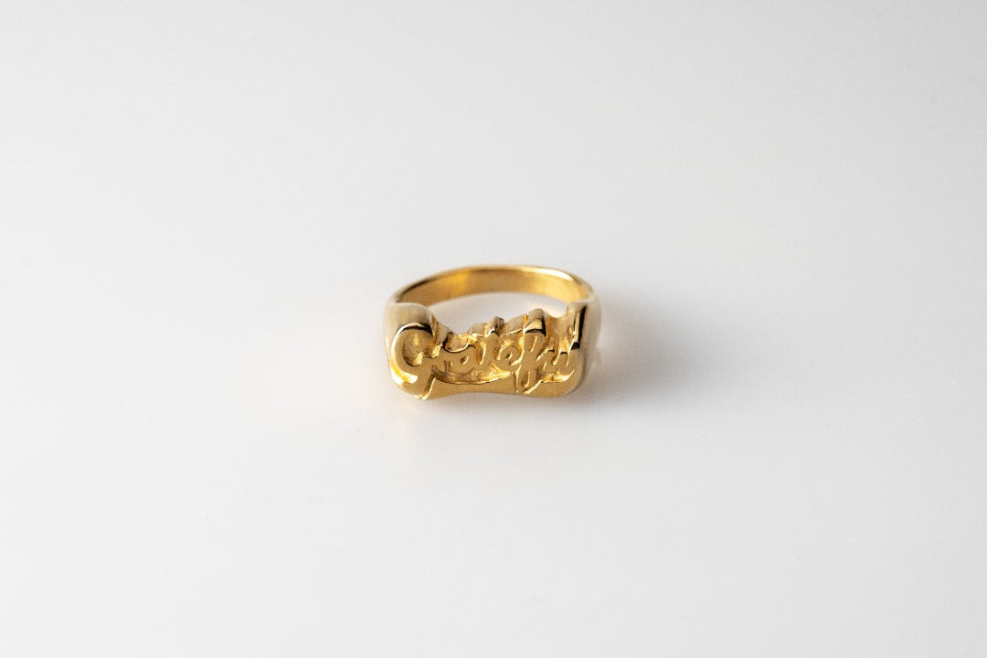 Anillo Grateful baño de oro